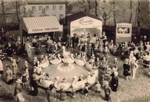 AK / Ansichtskarte Einsiedel Chemnitz Sachsen Miniaturwelt Modellanlage Schwanenkarussell Wurstbude Puppentheater Jahrmarkt Figuren
