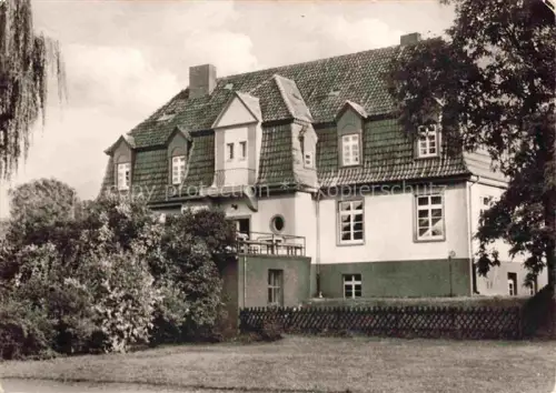 AK / Ansichtskarte Northeim Niedersachsen Adolf-Galland-Jugendheim Jugendherberge Villa Garten Weide