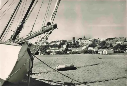 AK / Ansichtskarte Torremolinos ES Playa-del-Bajondillo Strand Segelboot Ortsansicht Kueste Turm