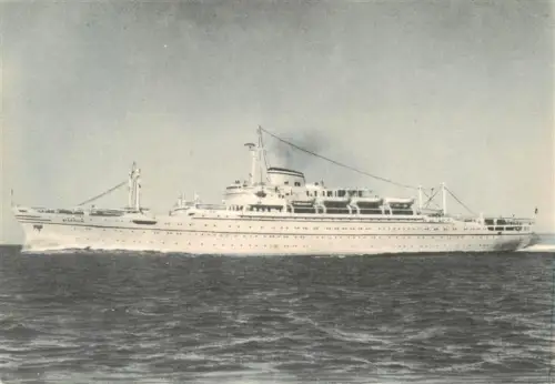 AK / Ansichtskarte TRIESTE Triest IT Schiff Dampfer MS-Victoria Lloyd-Triestino Motorschiff Ozean