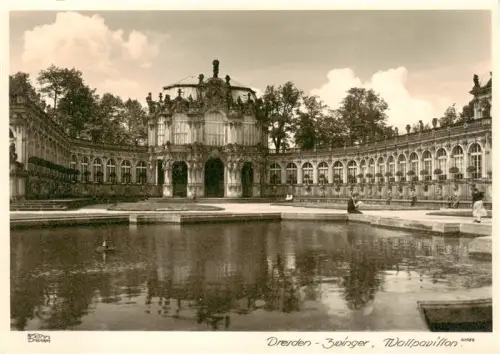 AK / Ansichtskarte DRESDEN Elbe Zwinger Wallpavillon Brunnen Barock Arkaden Schlosshof