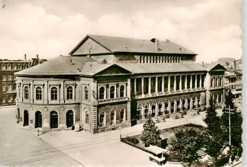 AK / Ansichtskarte GOTHA  Thueringen Landestheater Schinkel Klassizismus Theater Platz