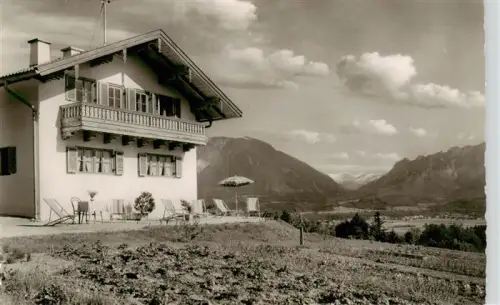 AK / Ansichtskarte Hoegl Piding Berchtesgadener Land Bayern Landhaus-Burgl-Kern Ferienhaus Berge Alpenblick See Talblick Liegestuehle