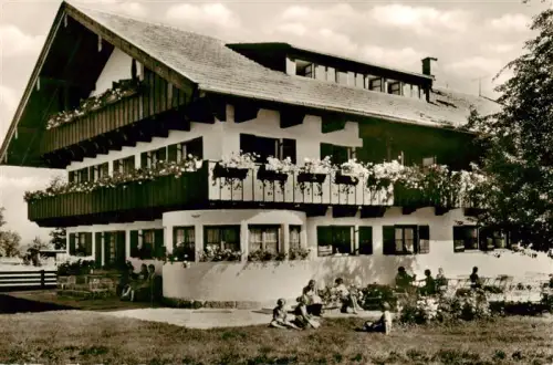 AK / Ansichtskarte BAD WIEssEE Tegernsee Bayern Siemens-Kinderkurheim Sonnenfeldweg Tegernsee Balkon Blumen Kinder Garten