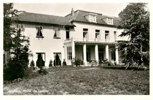 AK / Ansichtskarte Lochem Gelderland NL Hotel-de-Luchte Villa Terrasse Saeulen Balkon Garten Rasen Baeume