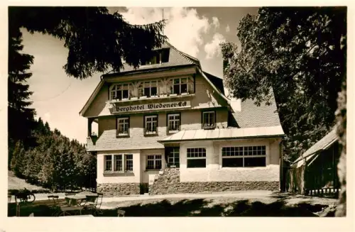 AK / Ansichtskarte Wiedener-Eck Wieden Schoenau BW Berghotel-Wiedener-Eck Belchengebiet Schwarzwald Wald Hotel S/W