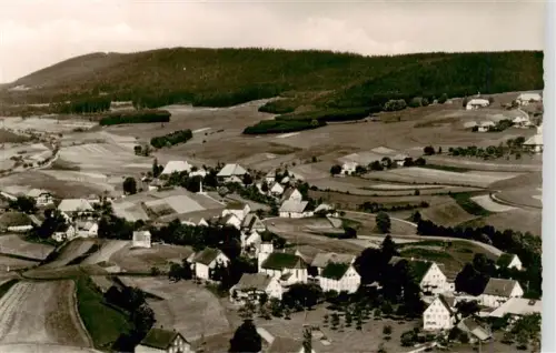 AK / Ansichtskarte Kappel Lenzkirch Schwarzwald BW Schwarzwald Dorf Felder Wald Huegel Luftbild S/W