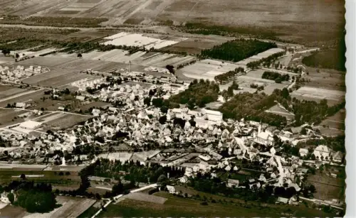 AK / Ansichtskarte Bad Wurzach Ravensburg BW Luftbild Kirche Dorf Felder Allgaeu S/W