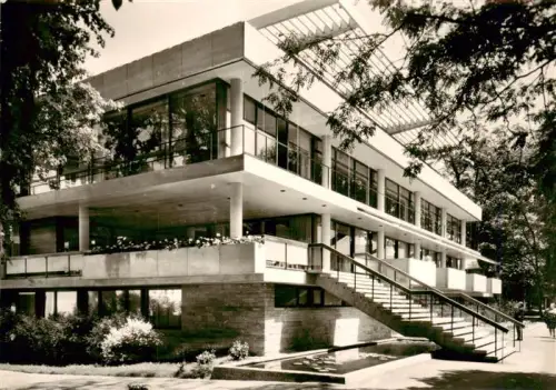 AK / Ansichtskarte BAD MERGENTHEIM BW Hotel-Kurhaus Modernismus Flachdach Glasfassade Treppe Balkon Baeume