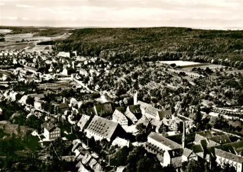 AK / Ansichtskarte Maulbronn Luftbild Klosterstadt Kloster Altstadt Felder Wald Wohngebiet