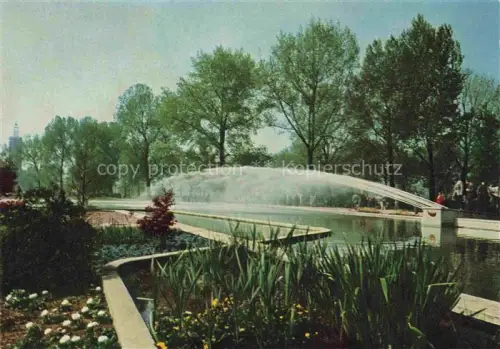 AK / Ansichtskarte BUGA Bundesgartenschau Grosse Wasserspiele im Blumenhof 