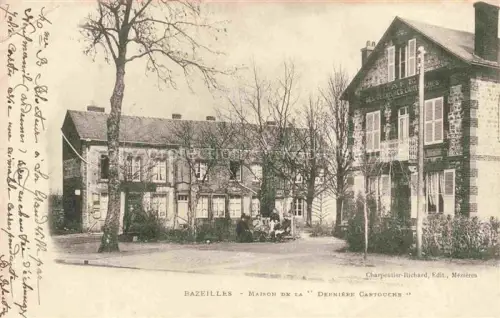 AK / Ansichtskarte Bazeilles Lamoncelle SEDAN 08 Ardennes Maison-de-la-Dernière-Cartouche Gebaeude Baeume Garten Mauer Rue-Berlier