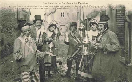 AK / Ansichtskarte Falaise  CAEN 14 Calvados Lanterne-du-Gars-de-Falaise Garde-champêtre Laternen Humor Gruppe Tracht