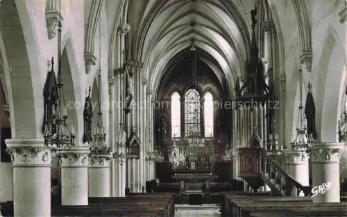 AK / Ansichtskarte Clecy CAEN 14 Calvados Intérieur-de-l Eglise Kirchenschiff Chor Hochaltar Buntglasfenster Kanzel Kircheninneres