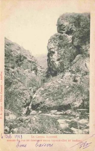 AK / Ansichtskarte Thiezac AURILLAC 15 Cantal Gorges-du-Pas-de-Compaing Vic-sur-Cère Felsen Schlucht Bach Vegetation