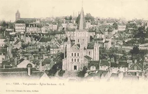 AK / Ansichtskarte VIRE 14 Calvados Église-Ste-Anne Kirchturm Stadtpanorama Daecher Altstadt Baeume