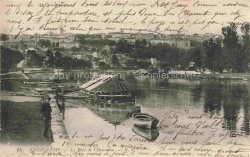 AK / Ansichtskarte ANGOULEME 16 Charente Port-de-l Houmeau Fluss Charente Boot Badeanstalt Panorama Baeume