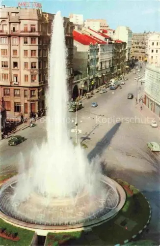 AK / Ansichtskarte A Coruna LA CORUNA ES Cuatro-Caminos Fuente-Luminosa Brunnen Kreisverkehr Autos Stadtverkehr Gebaeude