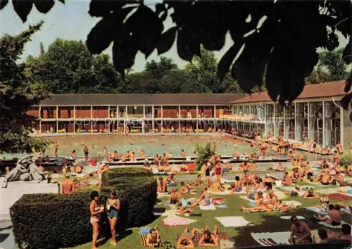 AK / Ansichtskarte Berg Stuttgart Mineral-Bad Stuttgart-Berg Freibad Schwimmbad Sonnenbaden Badegaeste Mineralquelle