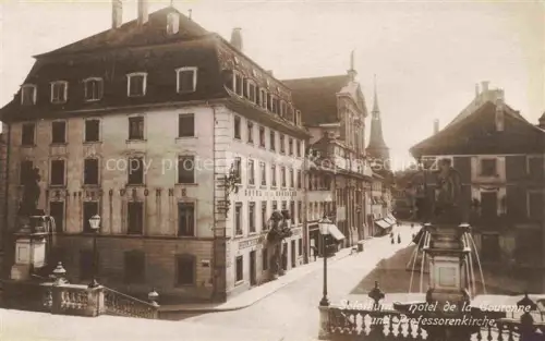 AK / Ansichtskarte Solothurn Soleure SO Hotel-de-la-Couronne Professorenkirche Strassenszene Gasthof Kirchturm Passanten