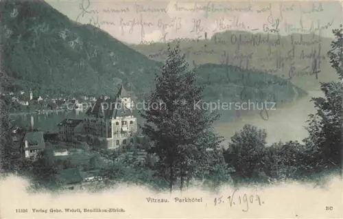 AK / Ansichtskarte Vitznau Witznau Vierwaldstaettersee LU Parkhotel See Vierwaldstaettersee Schloss Berglandschaft Baeume Ortschaft