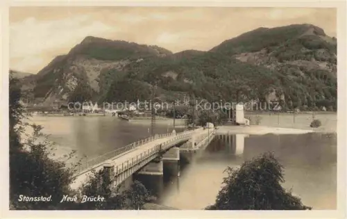 AK / Ansichtskarte Stansstad Nidwalden NW Neue-Bruecke Vierwaldstaettersee Bruecke Berge Ortschaft Steg Eisenbahnbruecke