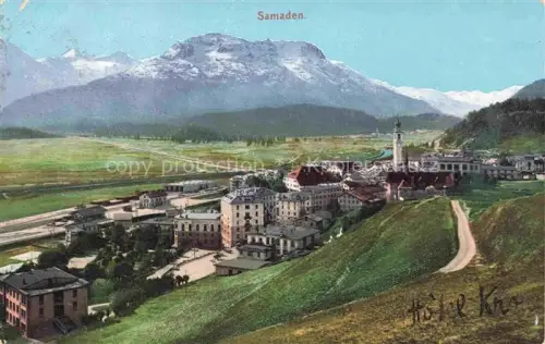 AK / Ansichtskarte Samedan Samaden GR Kirchturm Hotelbau Engadin Inn-Tal Bergpanorama Hotel-Krone Wiesen Strasse