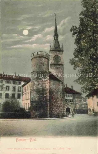AK / Ansichtskarte Biel Bienne BE Stadtturm Uhrturm Zeitglockenturm Mondnacht Mittelalter Gasse Turm