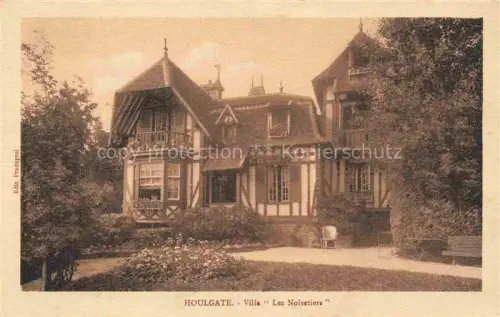 AK / Ansichtskarte HOULGATE Lisieux 14 Calvados Villa-Les-Noisetiers Fachwerkhaus Garten Normandie Belle-Epoque Park