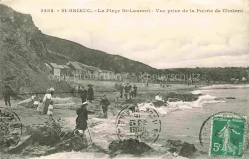 AK / Ansichtskarte St Laurent de la Mer Saint-Brieuc 22 Cotes-d Armor Plage-St-Laurent Pointe-de-Chatern Strand Klippen Badegaeste Wellen Badehuetten