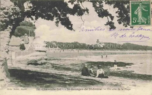 AK / Ansichtskarte Saint-Georges-de-Didonne ROYAN 17 Charente-Maritime Plage Strand Badende Felsen Baeume Leuchtturm Kueste Frauen