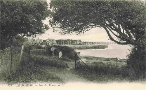 AK / Ansichtskarte Le Bureau SAINT-PALAIS-SUR-MER Rochefort 17 Charente-Maritime Sous-les-Yeuses Baeume Kueste Villen Meer Weg Frauen Schirm