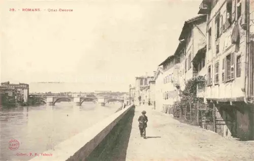 AK / Ansichtskarte Romans-sur-Isere VALENCE 26 Drome Quai-Chopin Isère Fluss Bruecke Uferpromenade Haeuser Kind