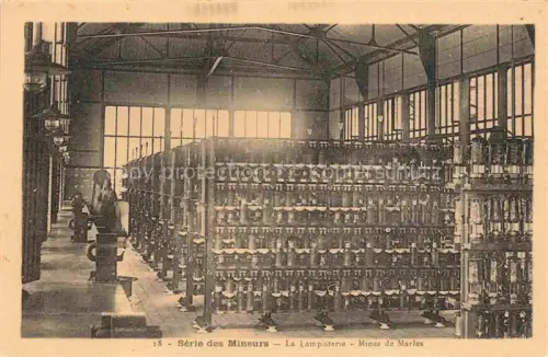 AK / Ansichtskarte Marles-les-Mines 62 Pas-de-Calais Lampisterie Bergwerkslampen Grubensicherheitslampen Zeche Industriehalle