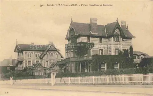 AK / Ansichtskarte DEAUVILLE-SUR-MER Lisieux 14 Calvados Villa-Gardénia Villa-Camélia Villa Holzveranda Zaun Normandie-Architektur Gaerten