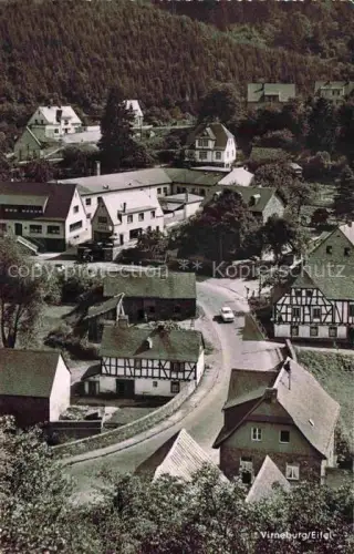 AK / Ansichtskarte Virneburg Mayen-Koblenz Rheinland-Pfalz Café-Restaurant-Lang Eifel Fachwerk Dorfansicht Strasse Waldrand Fachwerkhaus Automobil