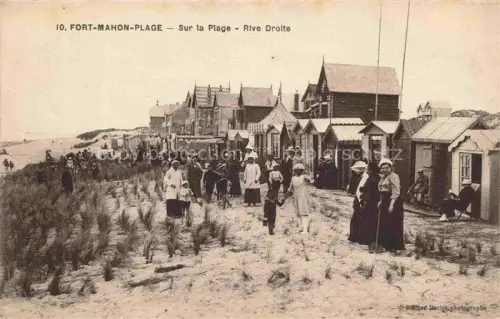 AK / Ansichtskarte Fort-Mahon-Plage Abbeville 80 Somme Strand Badehuetten Duenen Spaziergaenger Bademode Villen Badeort Nordsee