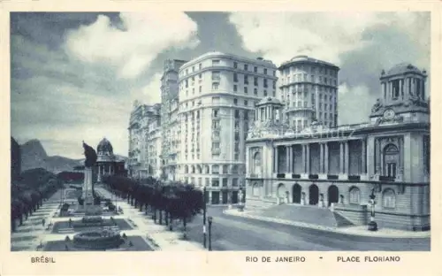 AK / Ansichtskarte RIO DE JANEIRO Brazil Place-Floriano Denkmal Hochhaeuser Prachtstrasse Stadtansicht Palmen