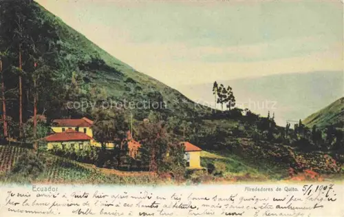 AK / Ansichtskarte Quito Ecuador Alrededores Berglandschaft Haeuser Eukalyptusbaeume Tal handkoloriert