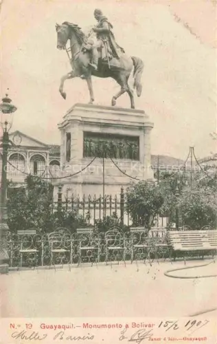 AK / Ansichtskarte Guayaquil Ecuador Monumento-a-Bolívar Reiterstandbild Platz Parkbaenke Laternen