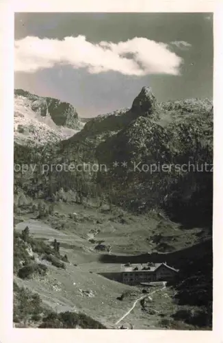 AK / Ansichtskarte BERCHTESGADEN Bayern Kaerlingerhaus Funtensee Schottmalhorn Steinernes-Meer Berghuette Bergtal Alpenwiesen Felsen