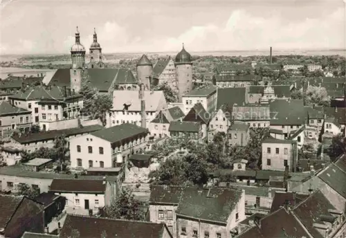 AK / Ansichtskarte Wurzen Sachsen Stadtpanorama Kirche Doppelturm Schlossturm Daecher Altstadt Wohnhaeuser