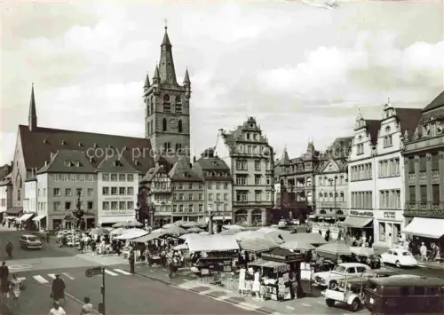 AK / Ansichtskarte TRIER  CITY Hauptmarkt Kirche-St-Gangolph Marktstand Passanten Altstadt Brunnen Rathausturm