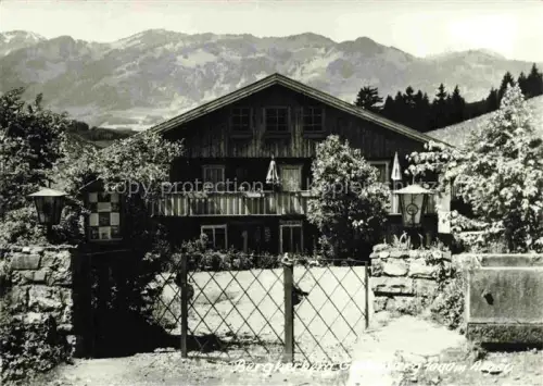AK / Ansichtskarte Gailenberg Bad Hindelang Oberallgaeu Bayern Bergkaserne Gailenberg Berghuette Holzhaus Balkon Alpen Berge Garten