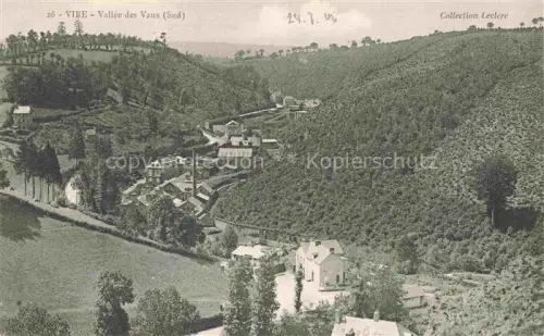 AK / Ansichtskarte VIRE 14 Calvados Vallée-des-Vaux Tal Wald Haeuser Huegel Wiesen