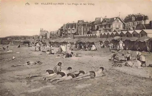AK / Ansichtskarte VILLERS-SUR-MER Lisieux 14 Calvados La-Plage Villas Badegaeste Strandkoerbe Sand Strandleben Badekostueme