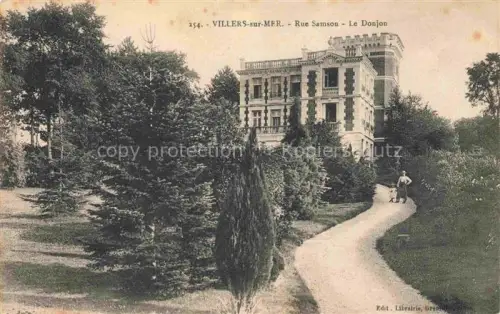 AK / Ansichtskarte VILLERS-SUR-MER Lisieux 14 Calvados Rue-Samson Le-Donjon Villa Park Baeume Gartenweg Schlossturm