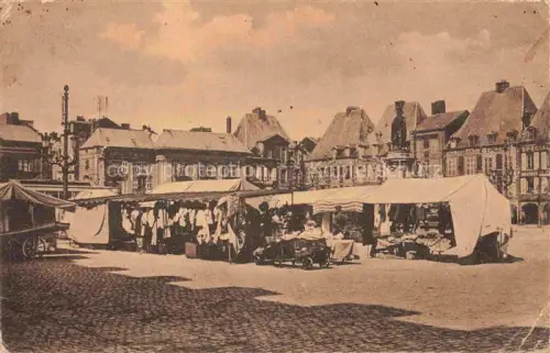 AK / Ansichtskarte CHARLEVILLE -MEZIERES 08 Ardennes Marktplatz Marktszene Marktstaende Haendler Stadtplatz WWI-Besetzung
