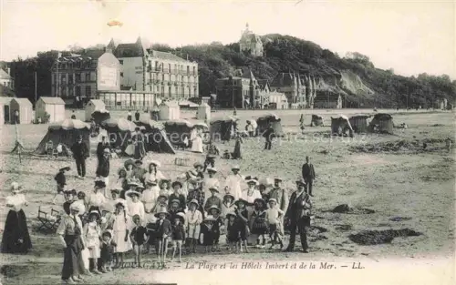 AK / Ansichtskarte HOULGATE Lisieux 14 Calvados Plage Hotel-Imbert Hotel-de-la-Mer Badegaeste Badekabinen Kinder Klippen