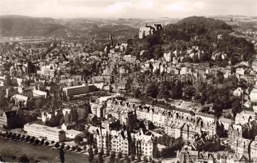 AK / Ansichtskarte MARBURG  LAHN Landgrafenschloss Luftaufnahme Altstadt Wohnhaeuser Kirche Lahn